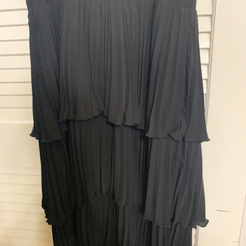Women’s dress - Picture 9 of 11